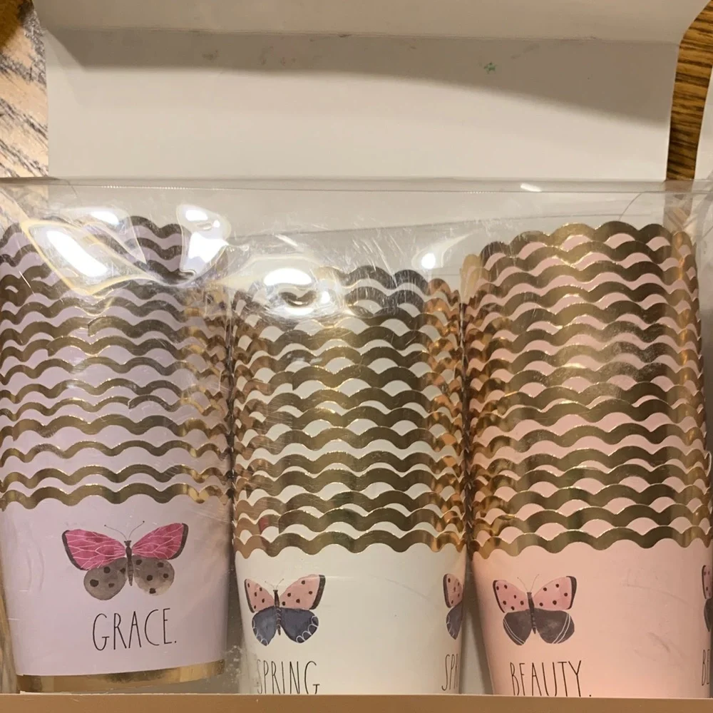 Rae Dunn Gold and White Baking Cups Collection